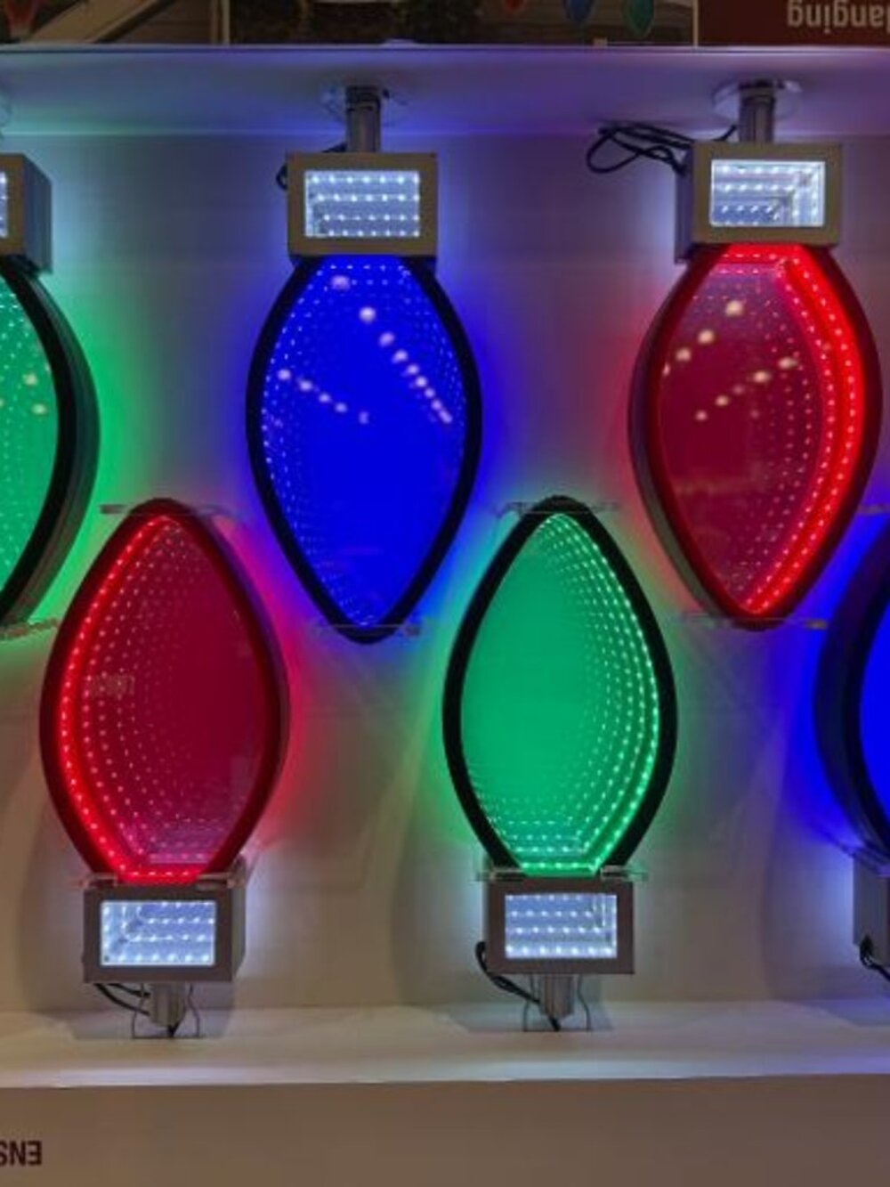 NEW 9" Infinity Mirror LED Pathway Lights, Set of 6